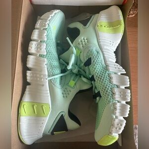 Nike Metcon- Size 9 - Lightly Worn